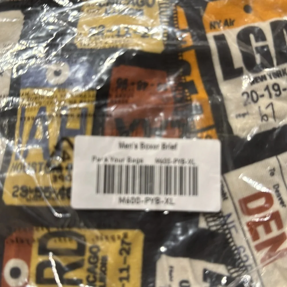 MeUNDIES men’s PACK YOUR BAGS BOXER BRIEF NO FLY OPENING